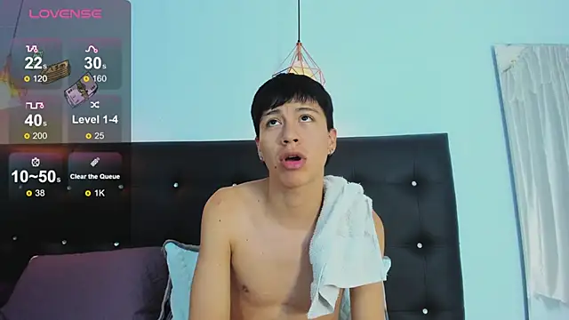 Abraham_horny18 live sex cam