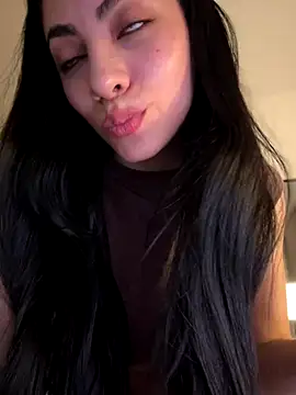 ZaraaFox live sex cam