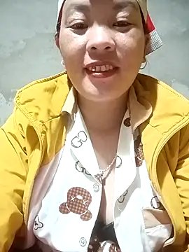 MinaYangon502's cam snapshot