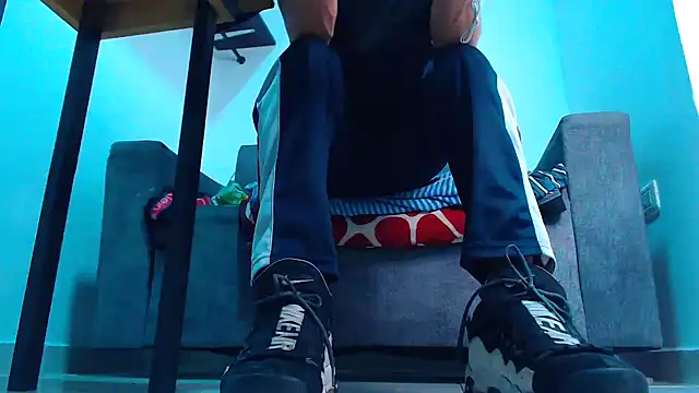 mastersmits's cam snapshot