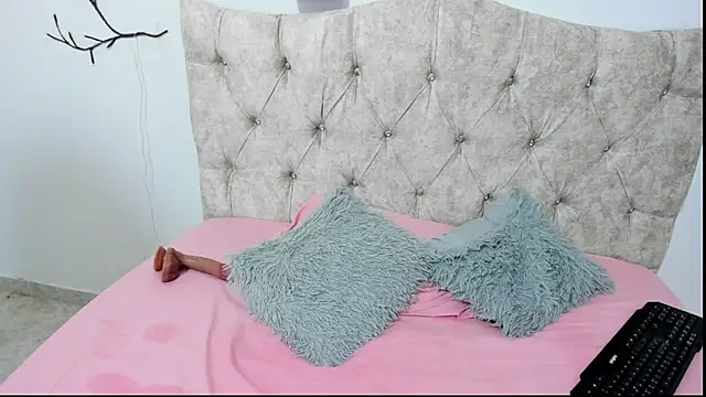 TerryGrace's cam snapshot