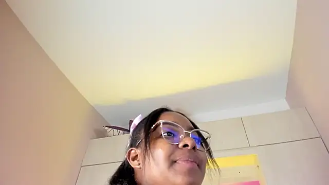 tamaraa_smiith's cam snapshot