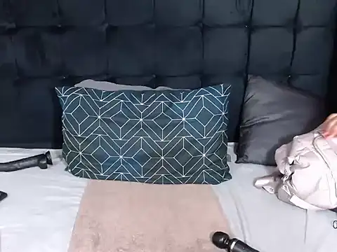 CaramelBootty's cam snapshot