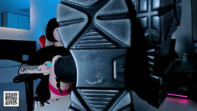 _Misha_Addams_'s cam snapshot