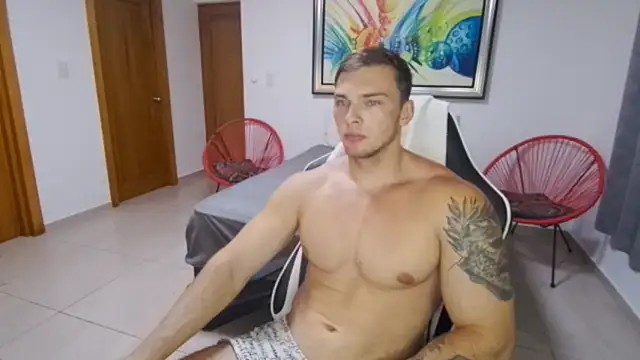 YourHotGreg live sex cam
