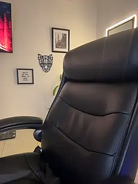 Elian_savoy live sex cam