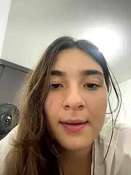 Valentina_ro live sex cam