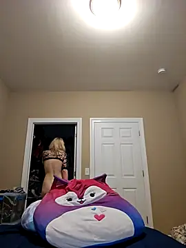 AmethystFoxx live sex cam