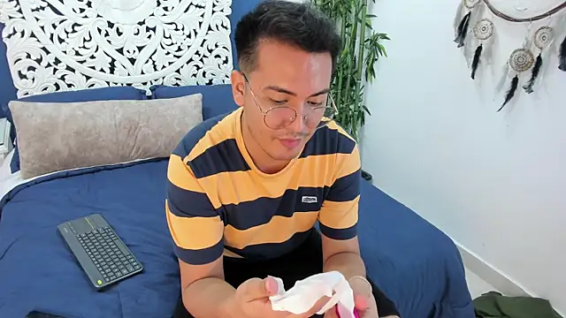 JohnBelRose's cam snapshot