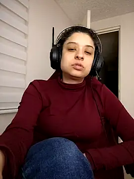 miss_carmila1's cam snapshot