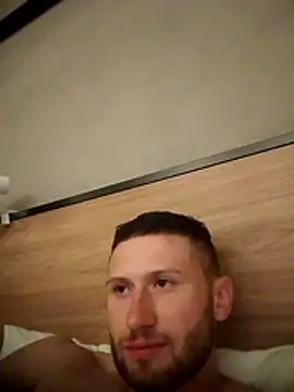 Juninho5755 live sex cam