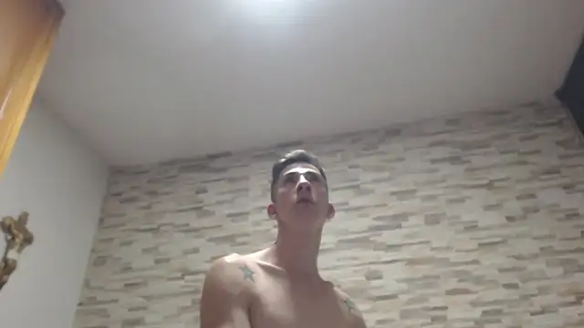 cameroncarter33's cam snapshot