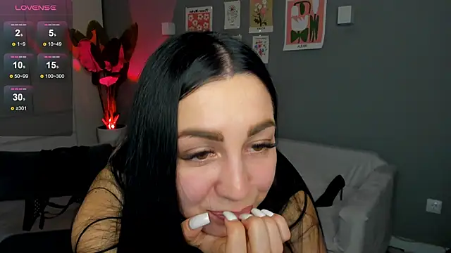 Mira_Harlow's cam snapshot