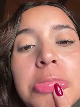 MollySanders___'s cam snapshot