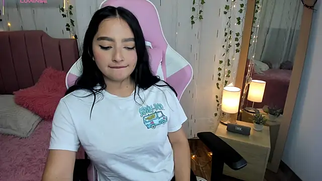 Aurora_duval's cam snapshot