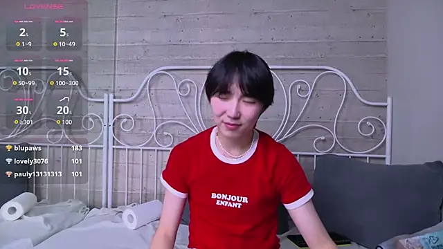 HeejinWang live sex cam