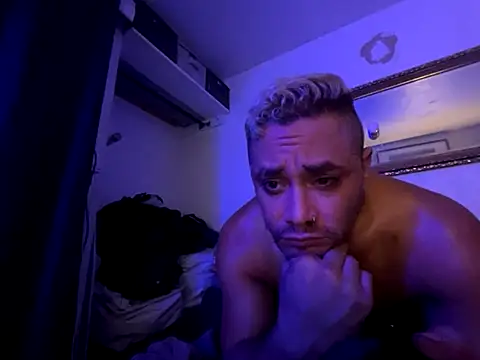 GirThySamoanSupermanXXL live sex cam