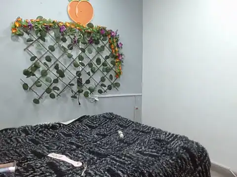 Andrea04_hot's cam snapshot