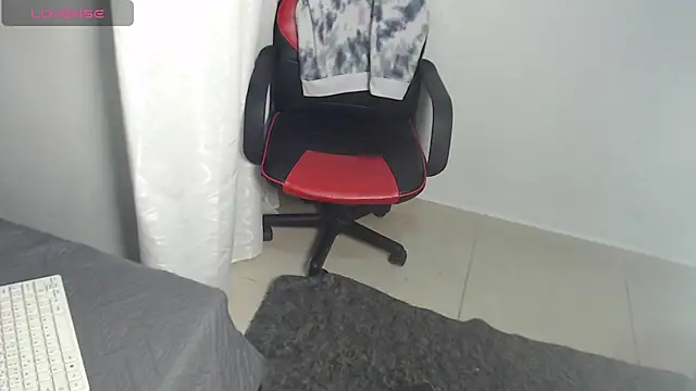 sofia_montclair's cam snapshot