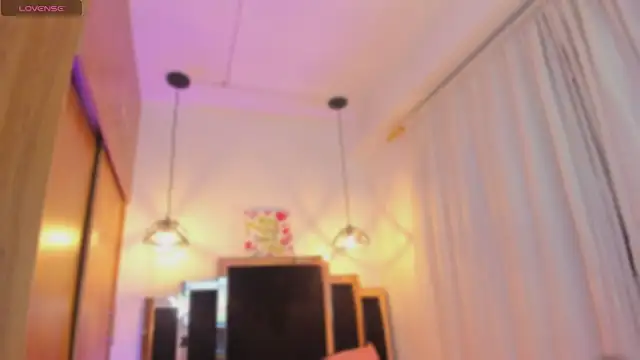 Cassiesteveens's cam snapshot