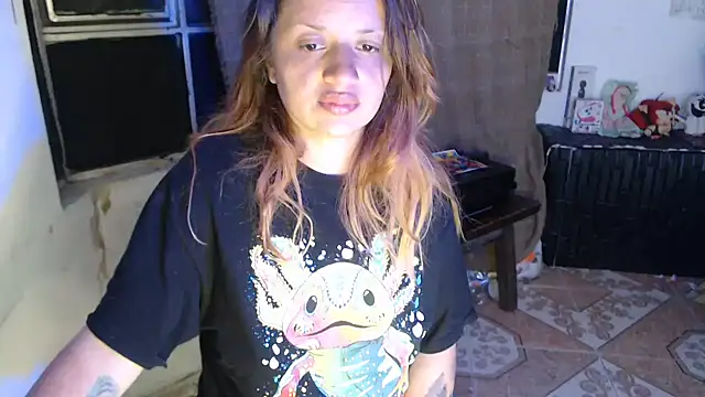 kattydirtylol's cam snapshot