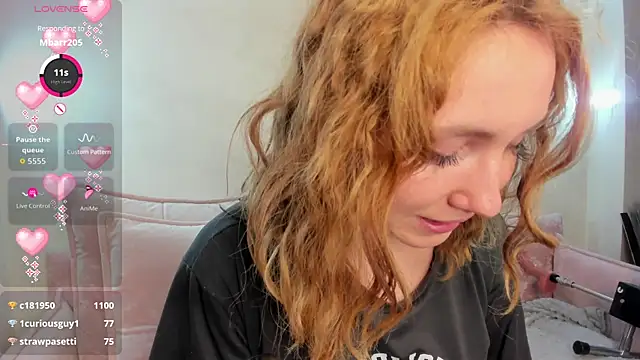 Luna_G0ld's cam snapshot