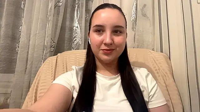 DaisyMolly's cam snapshot