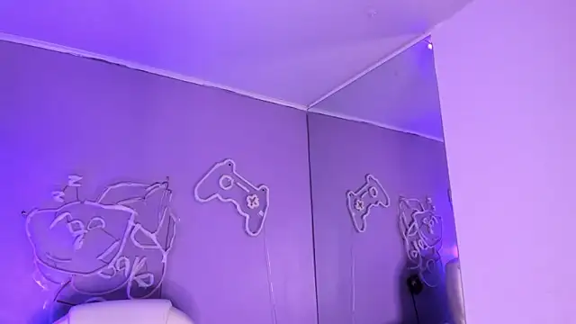 Camiila_Osorio's cam snapshot