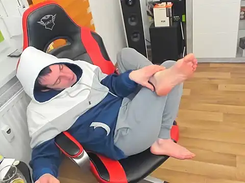 Toniboy31's cam snapshot