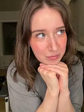 nerdynina live sex cam