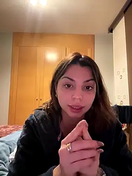 Noeliagglow live sex cam