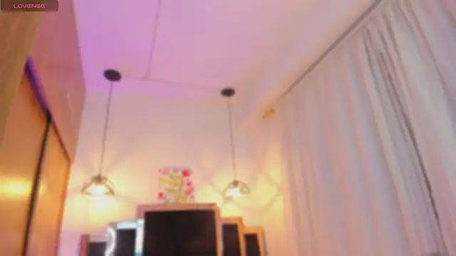 Cassiesteveens's cam snapshot