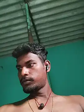 Tamilgud23's cam snapshot