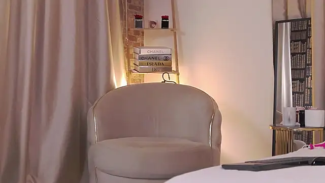 OliviaCart's cam snapshot