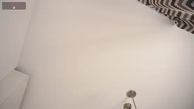 GlamourNova's cam snapshot