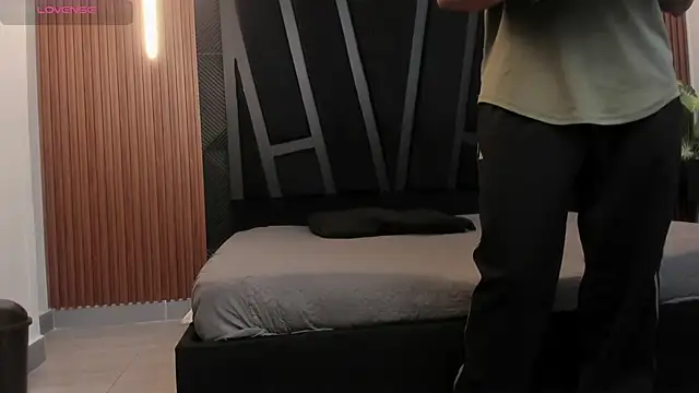 marco_garciia_ live sex cam