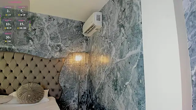 LucyLovelyy's cam snapshot