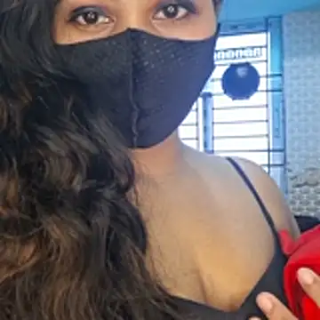 Bristy- live sex cam