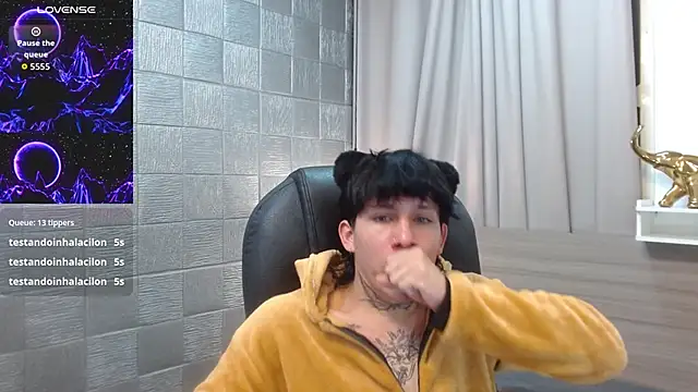 Iantwink18's cam snapshot