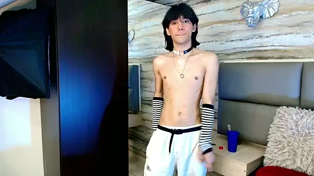 Lovers_21's cam snapshot