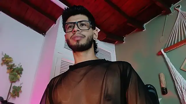 Colby_brown03's cam snapshot