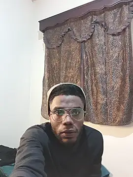 Suamyst_25's cam snapshot