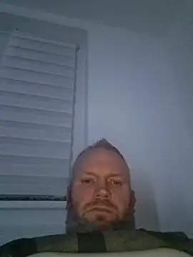 ShyBoy1982 live sex cam