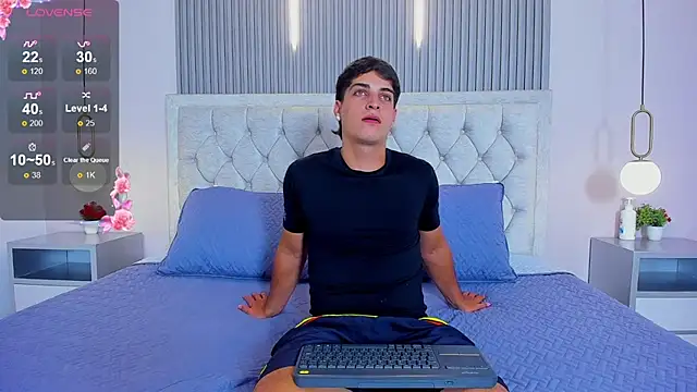 Apolo_moon18's cam snapshot