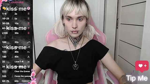 ElixabetANG's cam snapshot