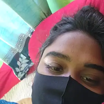 Aruna-1 live sex cam