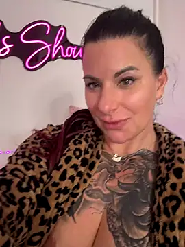 InKed-Kathy live sex cam