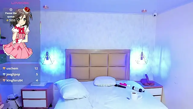 LOLAMAXI live sex cam