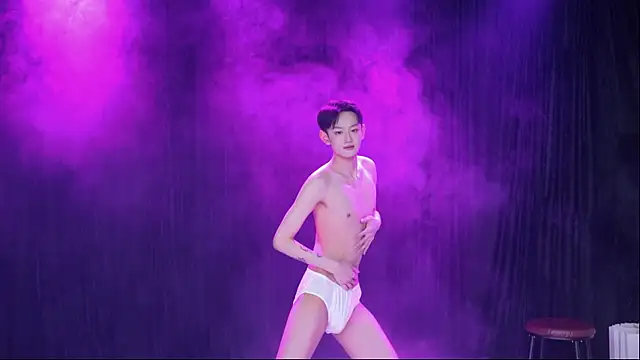 AAA-winner live sex cam