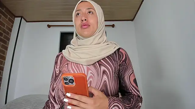 adila_anich live sex cam